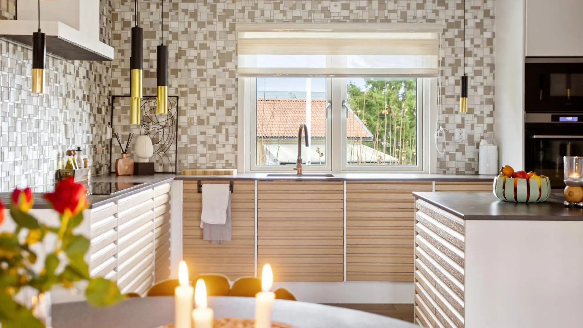 Villa I Sollentuna - Lyx, Komfort Och Privat Gym Sweden