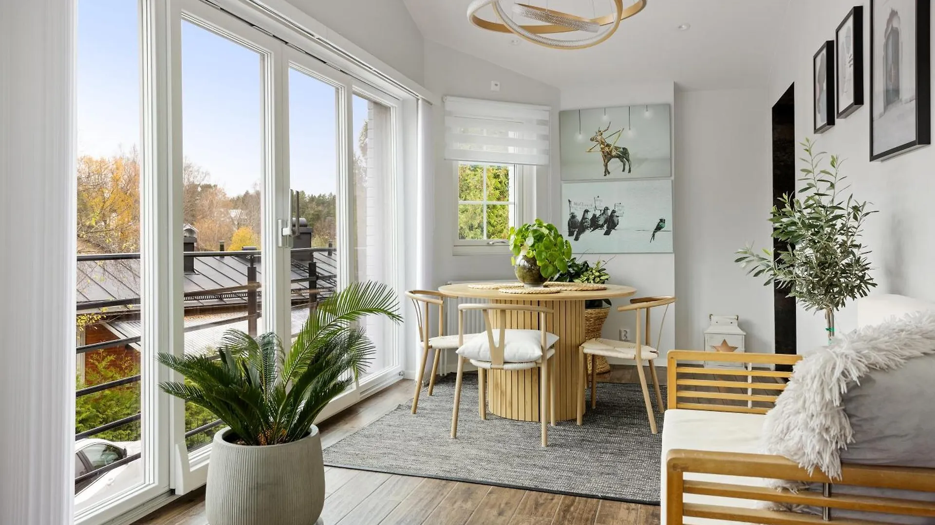 Villa I Sollentuna - Lyx, Komfort Och Privat Gym